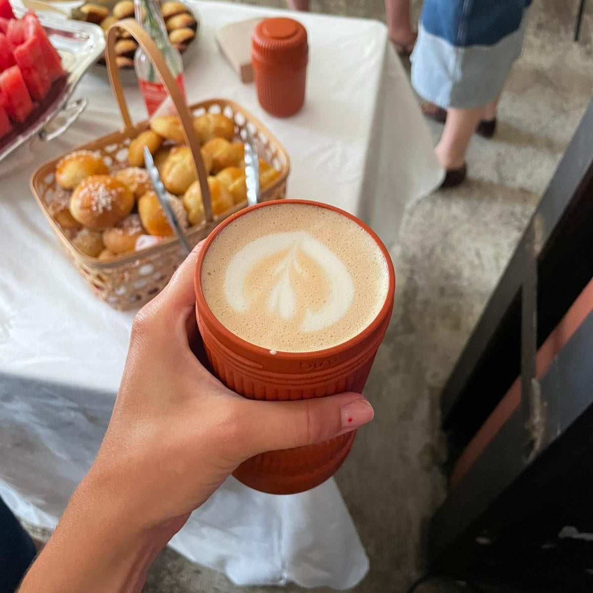 "Alternative au café : comment se réveiller sans booster son cortisol ?”