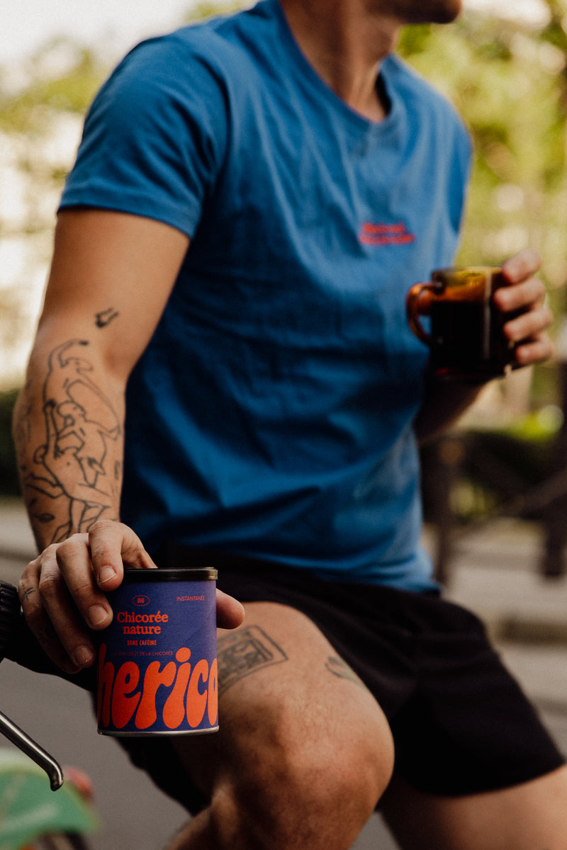 T-shirt bleu